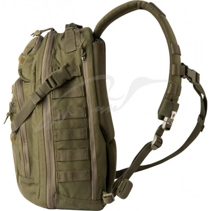 Рюкзак First Tactical Crosshatch Sling Pack. Цвет - зеленый