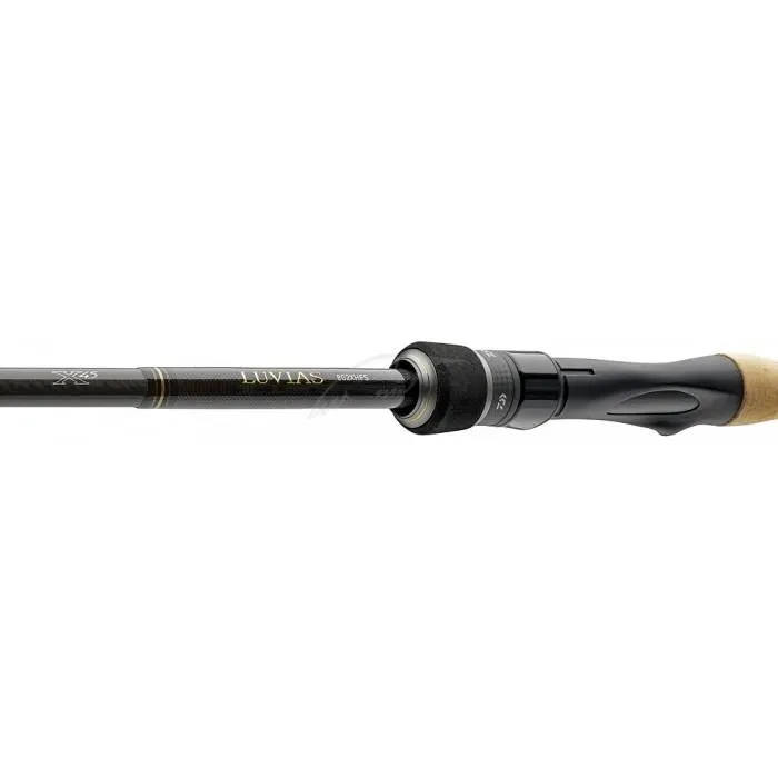 Спиннинг Daiwa Luvias LV-702MLFS-AD 2.10m 5-15g